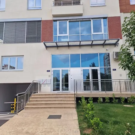 Apartament Oaza 45 *